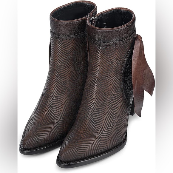 NIB Cuadra Genuine Leather Ankle Boot - Picture 4 of 7